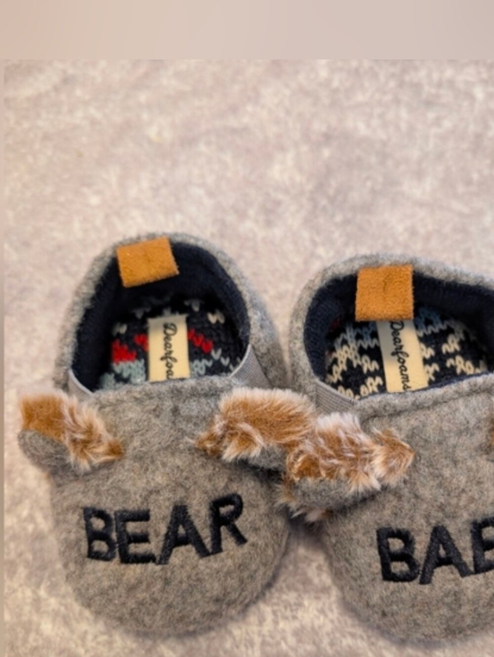 NWOT Dearfoams Baby Bear Grey Slippers 6-9 Months